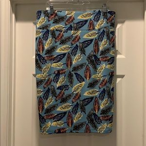 LuLaRoe XL Cassie skirt with feathers
